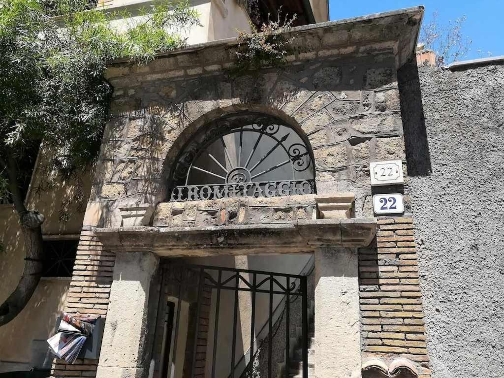 Ferienwohnung Casa Dinky Attico Con Terrazza Vista Mare Formia Exterior foto
