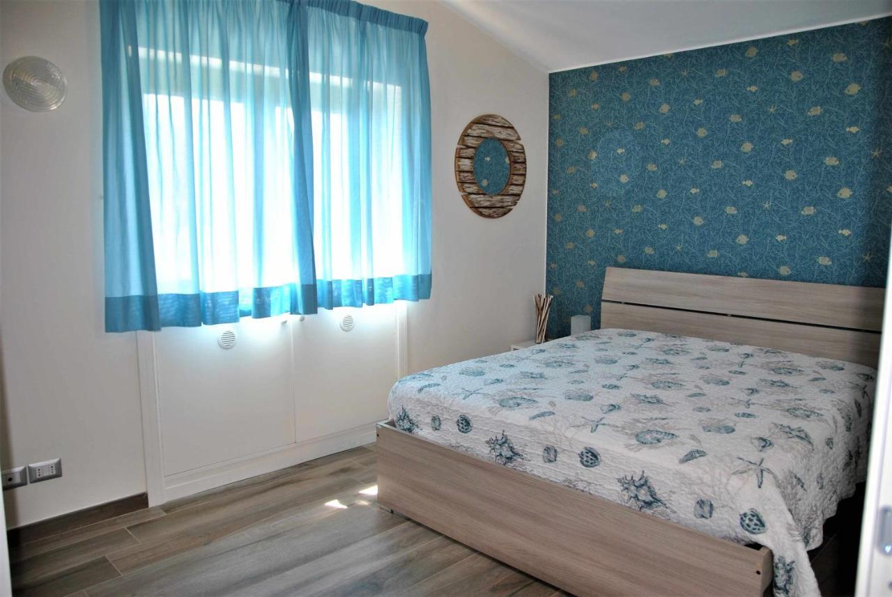 Ferienwohnung Casa Dinky Attico Con Terrazza Vista Mare Formia Exterior foto